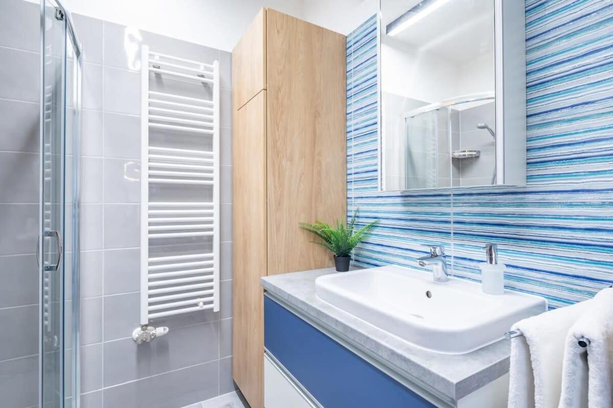Brand New Central Flat بودابست المظهر الخارجي الصورة